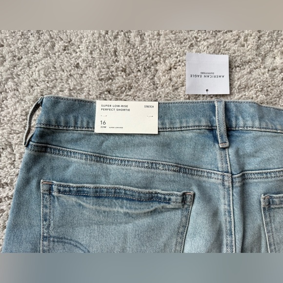 American Eagle Outfitters Super Low Rise Perfect Shorts Size 16 - Picture 13 of 16